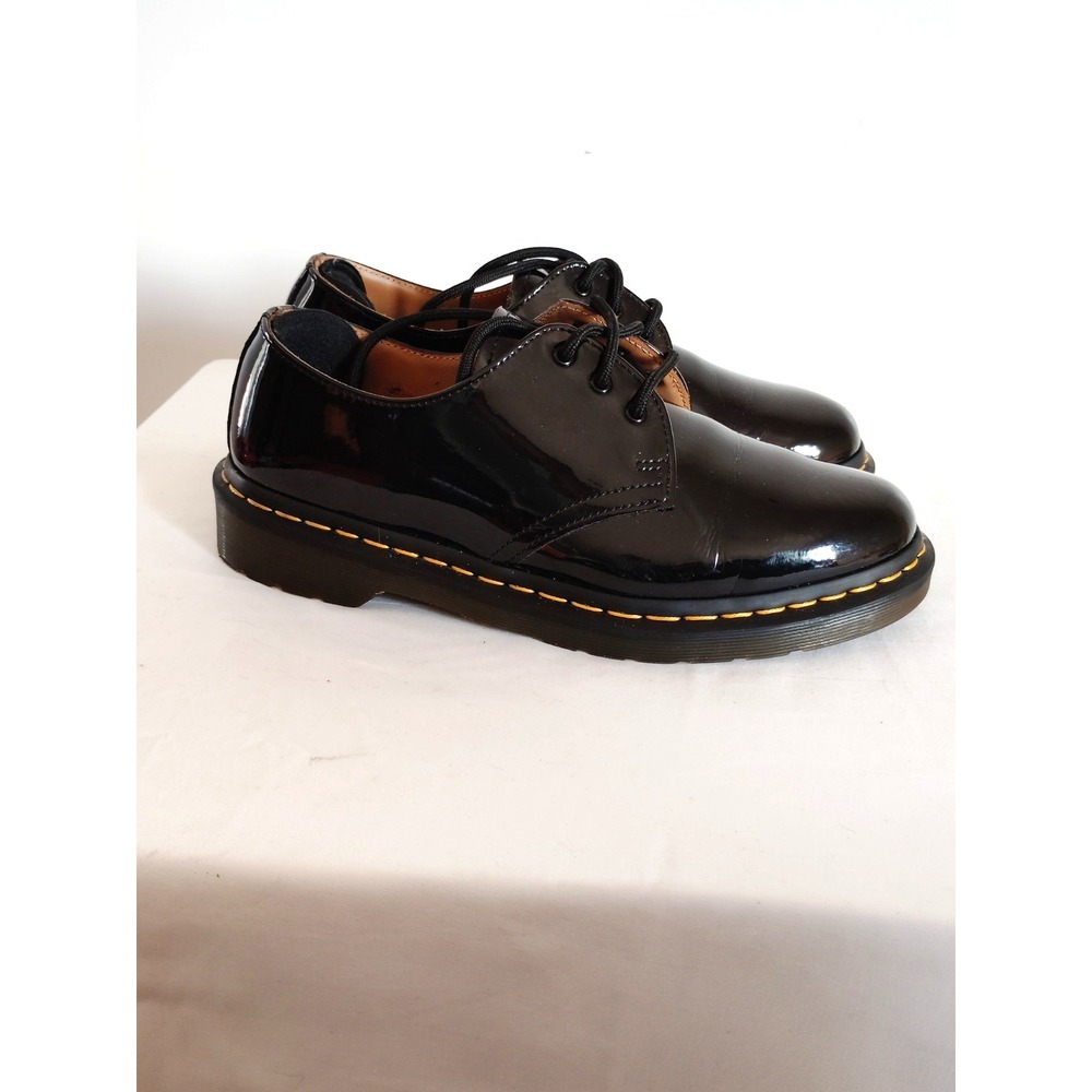 Dr. Martens 1461 Oxford Shoe UNISEX 9 Black Patent Leather Lace Up Airwalk Sole